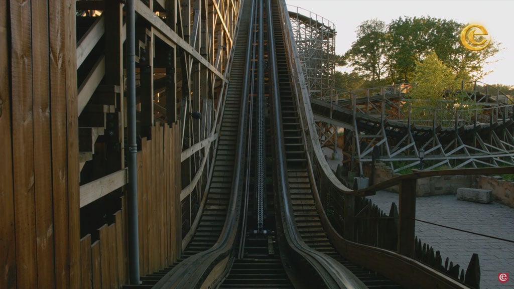 Joris en de Draak wooden roller coaster Efteling